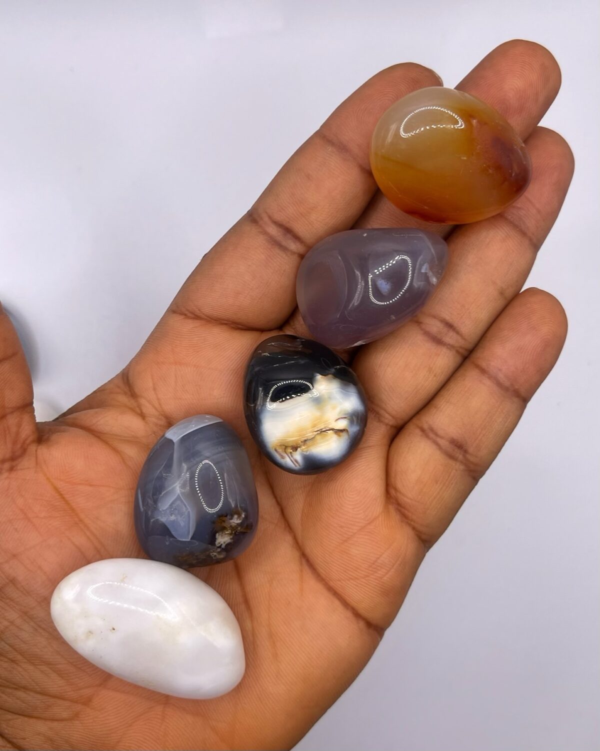 Agate Tumbled Stone 1pc - Image 2