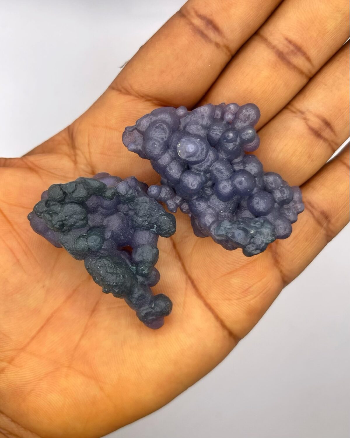 Grape Agate Botryoidal Quartz Stone 1pc - Image 1