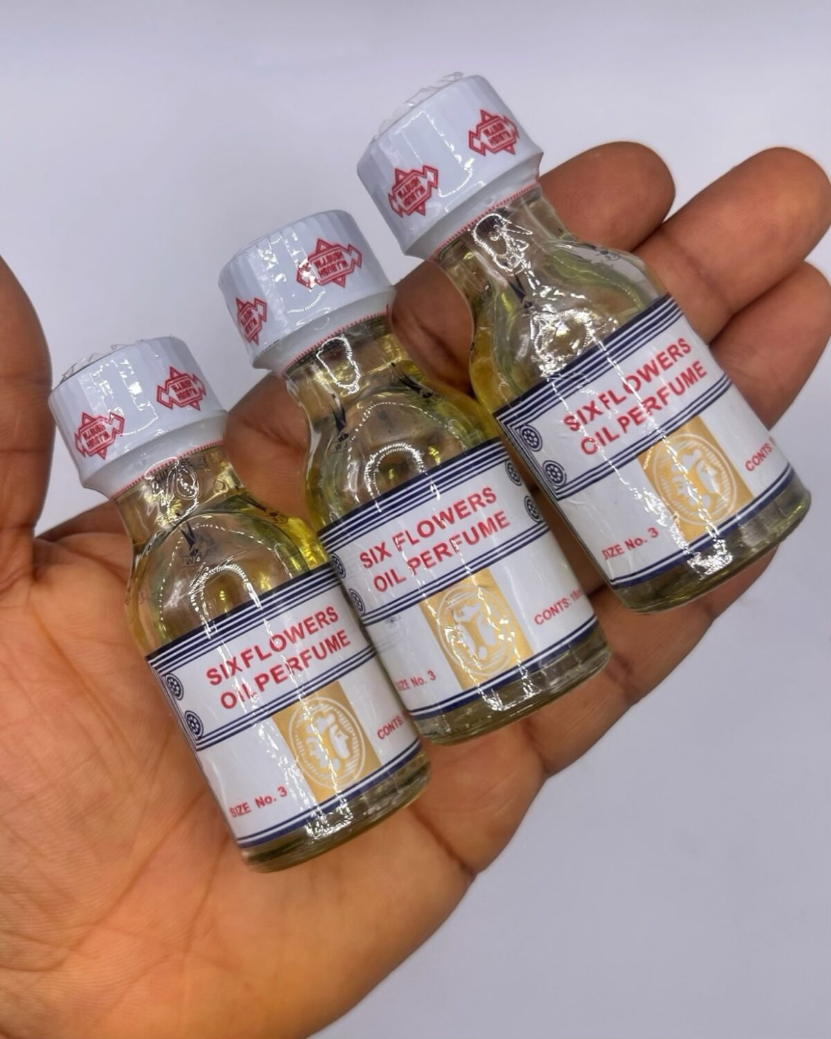 Six Flowers Oil Perfume – 18ml 1pc - Image 1
