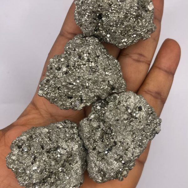 Pyrite Cluster Stone 1pc