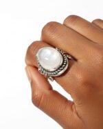 Antique Style Crystal Ring in Silver Finish Adjustable Band 1pc - Image 5